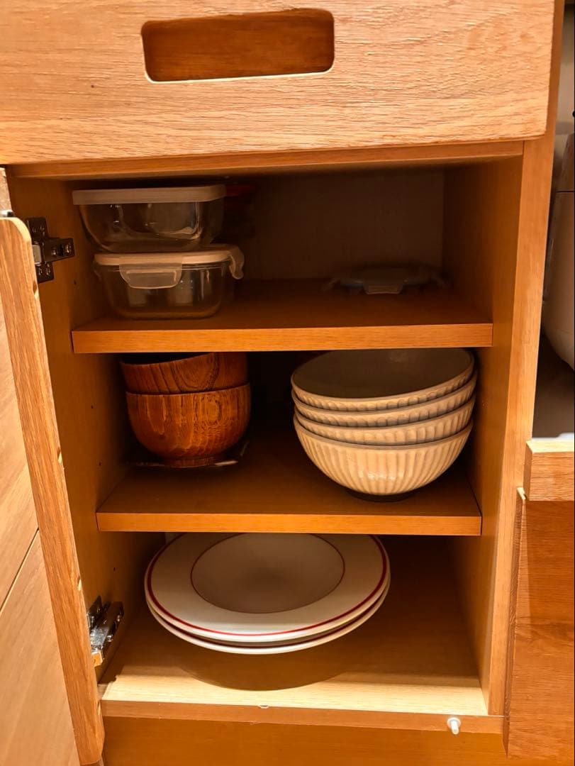 Unico Hutte キッチン　食器棚