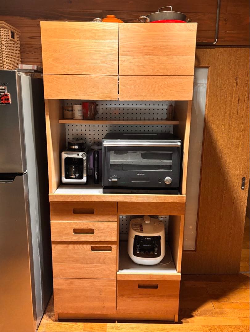 Unico Hutte キッチン　食器棚