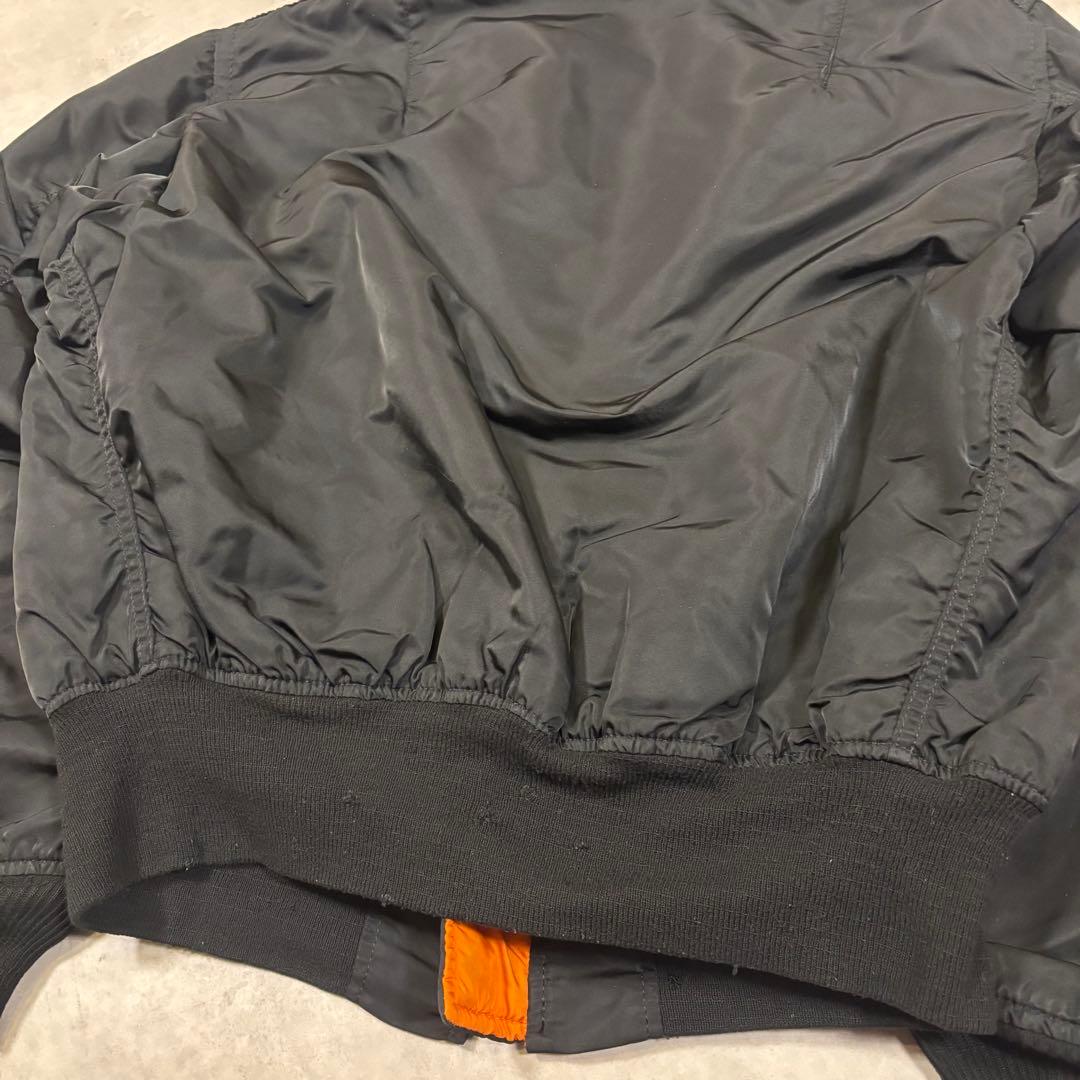 IDEALジップ アルファインダストリーズ MA-1 USA製　短丈