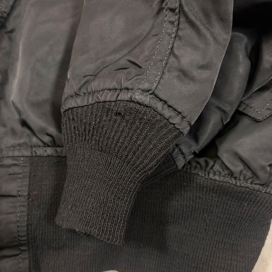 IDEALジップ アルファインダストリーズ MA-1 USA製　短丈