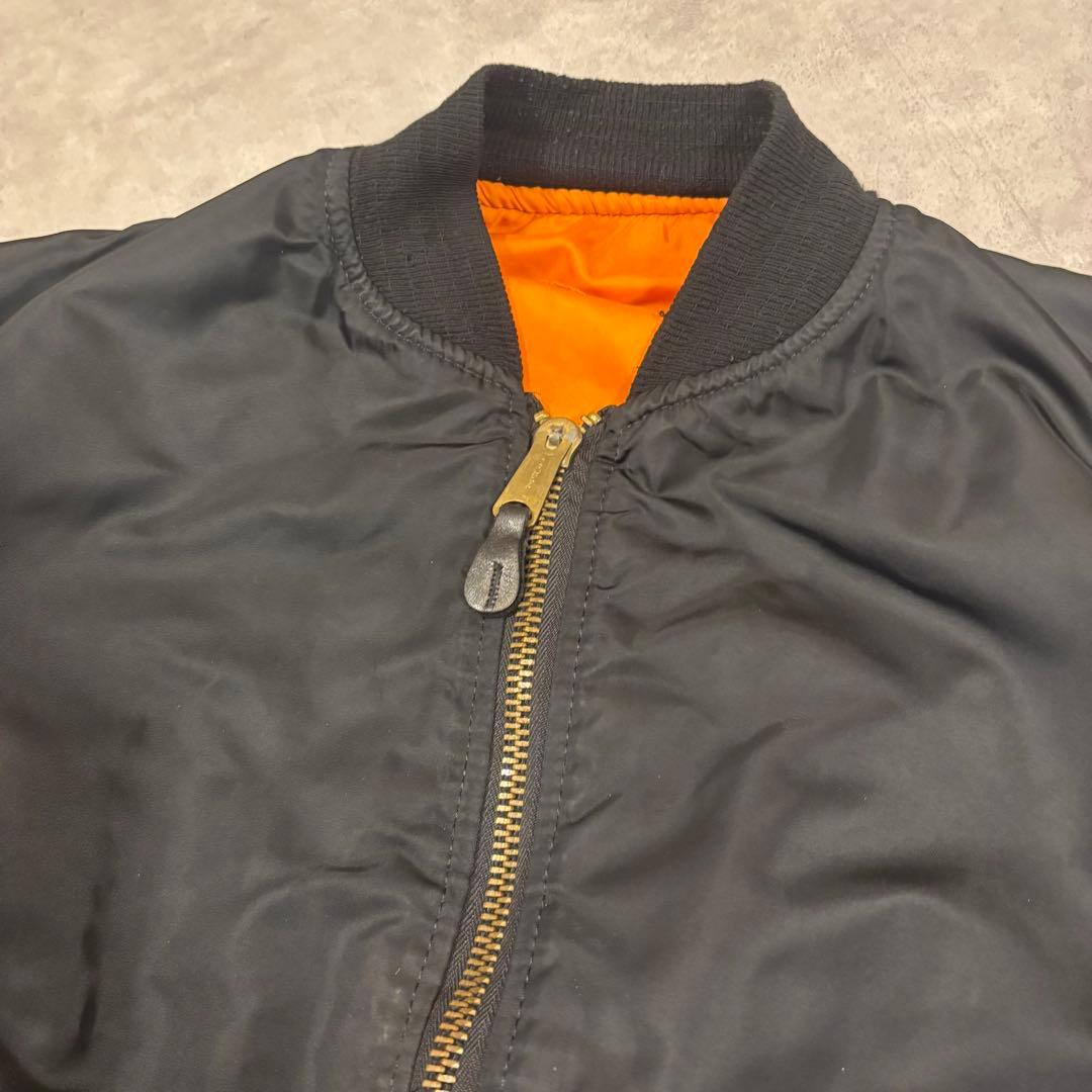 IDEALジップ アルファインダストリーズ MA-1 USA製　短丈