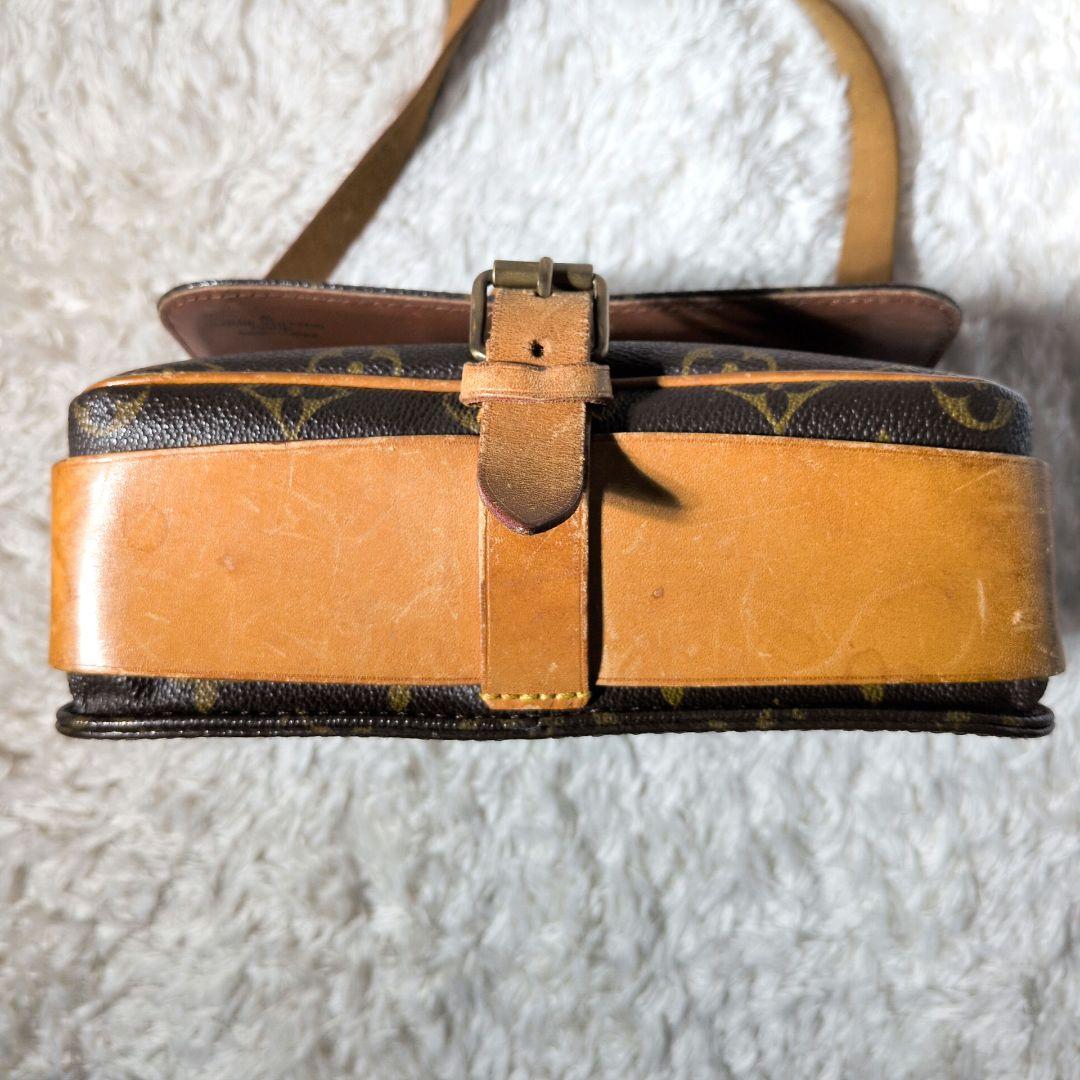 【美品】ルイヴィトン　カルトシエール　モノグラム　ショルダーバッグ　M51253