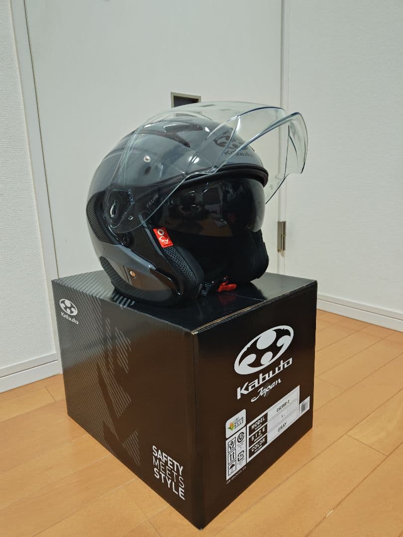 キ*ラ様 Kabuto グレー ジェットヘルメット