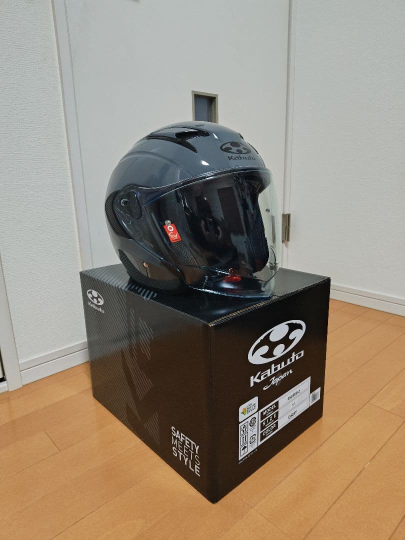 キ*ラ様 Kabuto グレー ジェットヘルメット