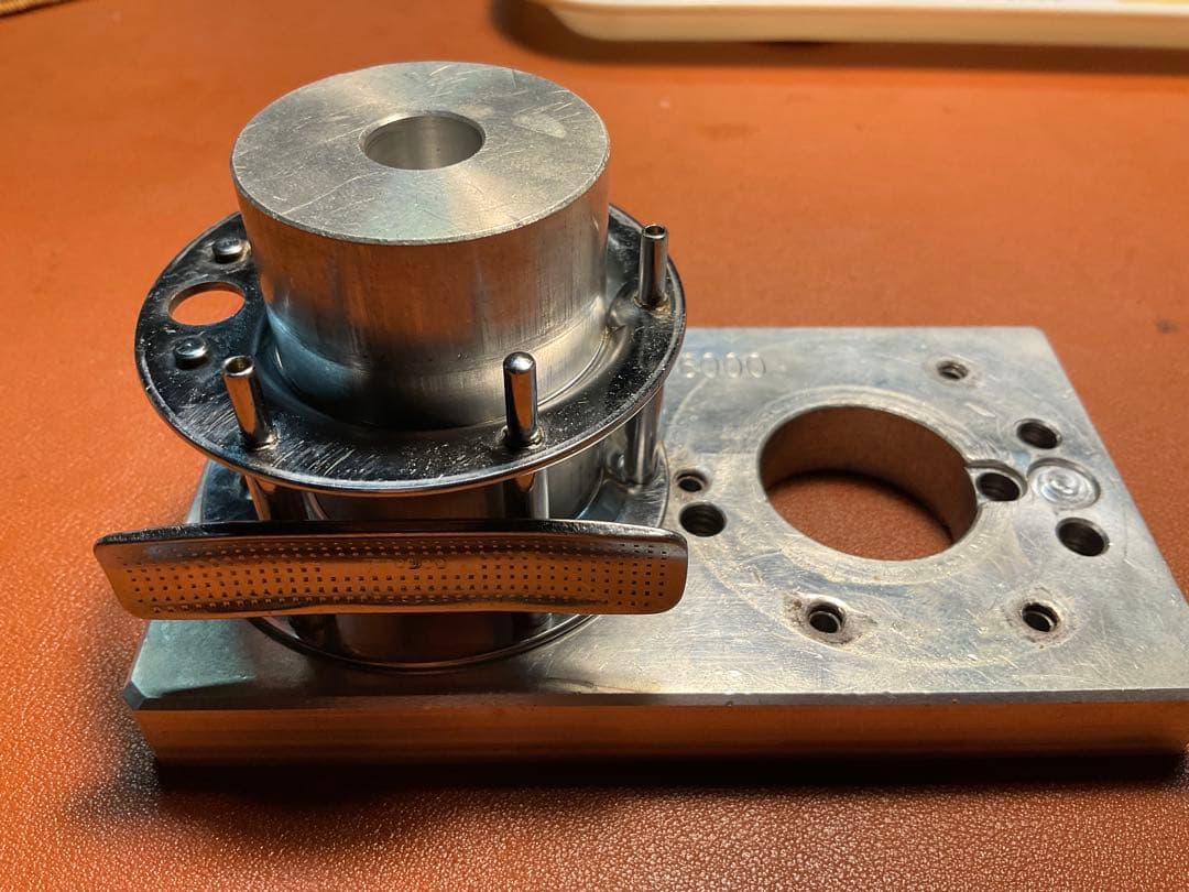 HEM03 ABU アンバサダー 4500C メンテ済 フレーム修正済