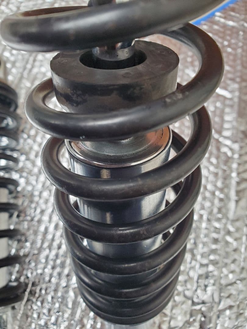 SR400 デイトナ リアサスペンション　中古