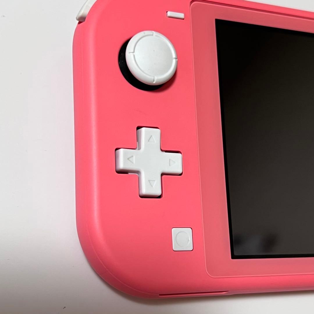 Nintendo Switch Lite コーラル 本体 箱・充電器付初期化済み
