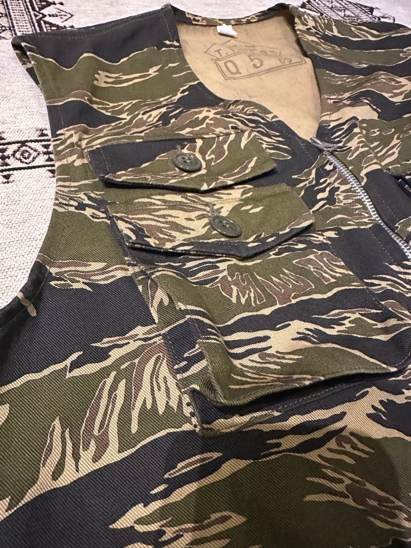 リアルマッコイズ TIGER CAMOUFLAGE VEST