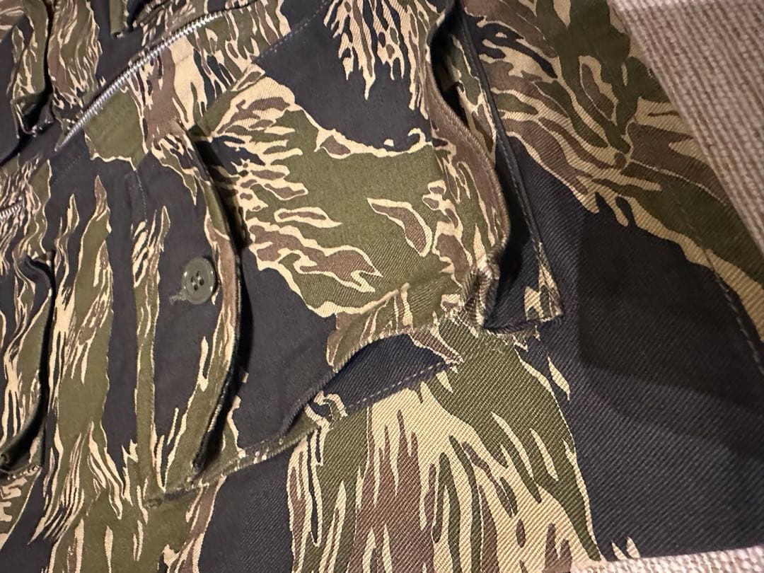 リアルマッコイズ TIGER CAMOUFLAGE VEST