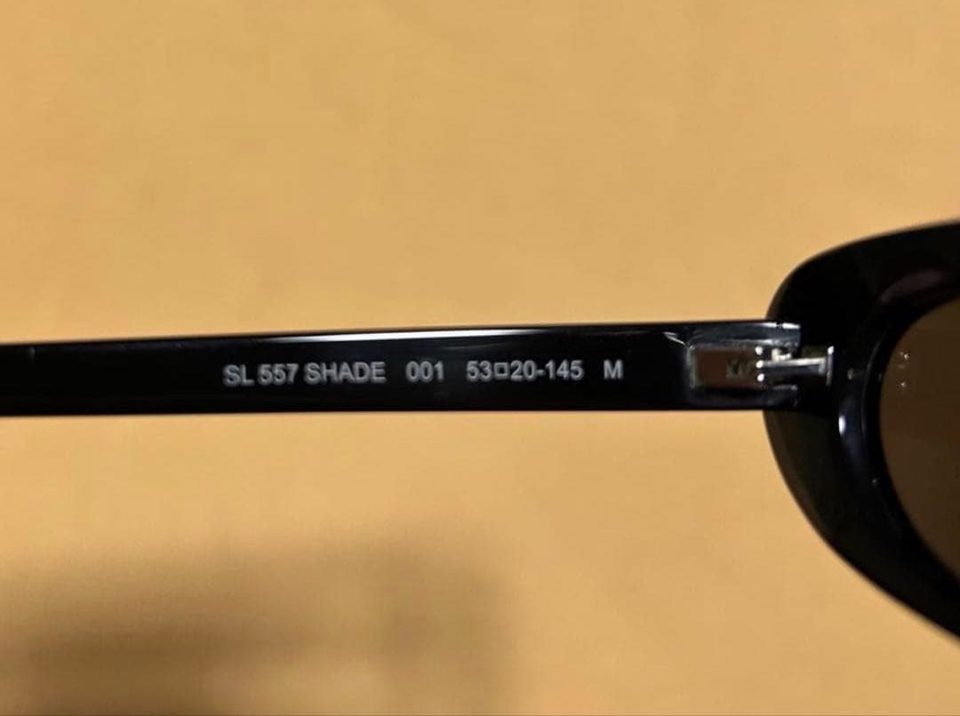 SAINT LAURENT ブラックサングラス ケース付き　常田大希着用