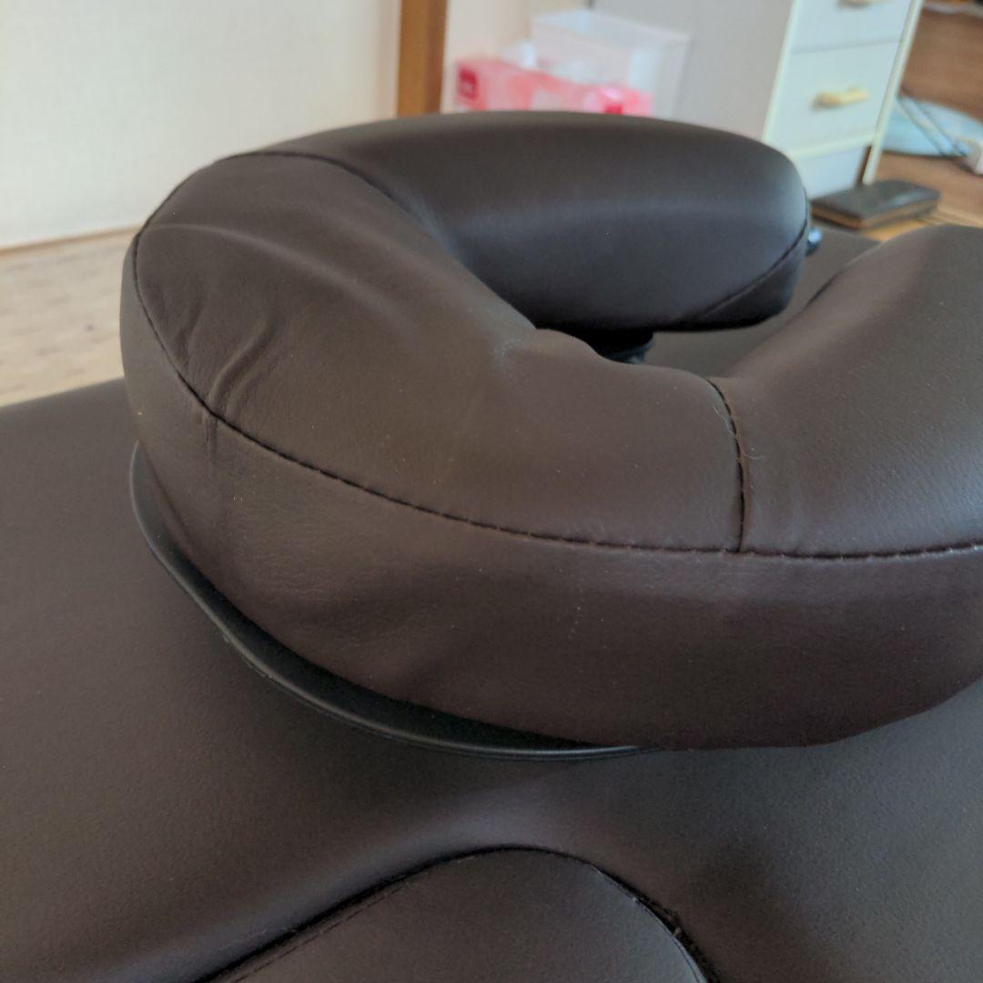 エステ マッサージ折りたたみベッド新品　ヘッドレスト　アーム付き