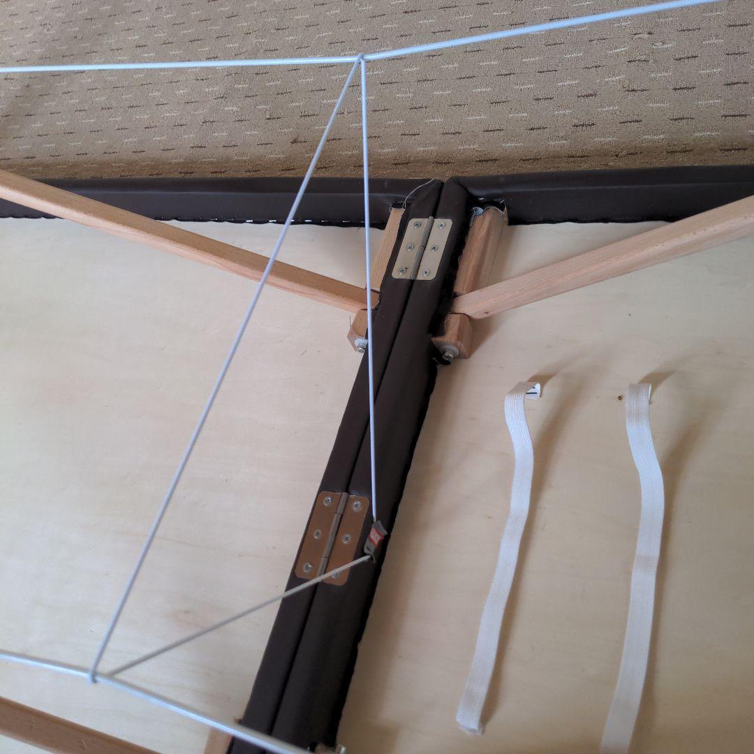 エステ マッサージ折りたたみベッド新品　ヘッドレスト　アーム付き