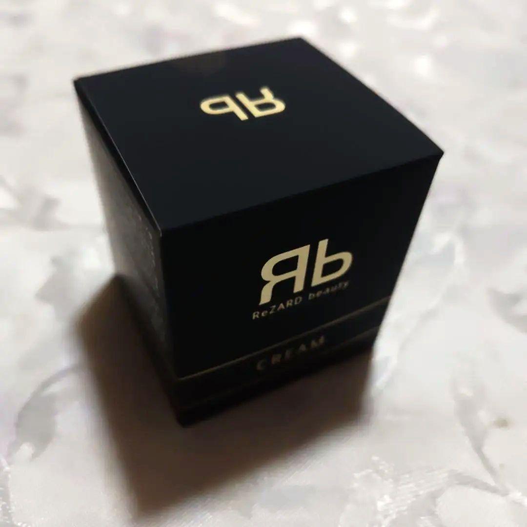 いちごちゃん様【新品未開封品】リザードビューティー クリーム (香りあり)50g