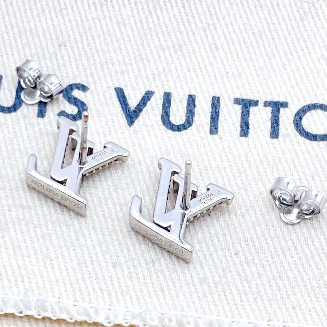 LOUIS VUITTON ピアス　アイコニック　ストラス　ストーン　シルバー