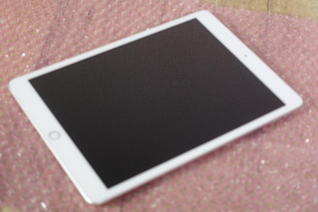 iPad 第8世代 Cellular シルバー 32GB A2429