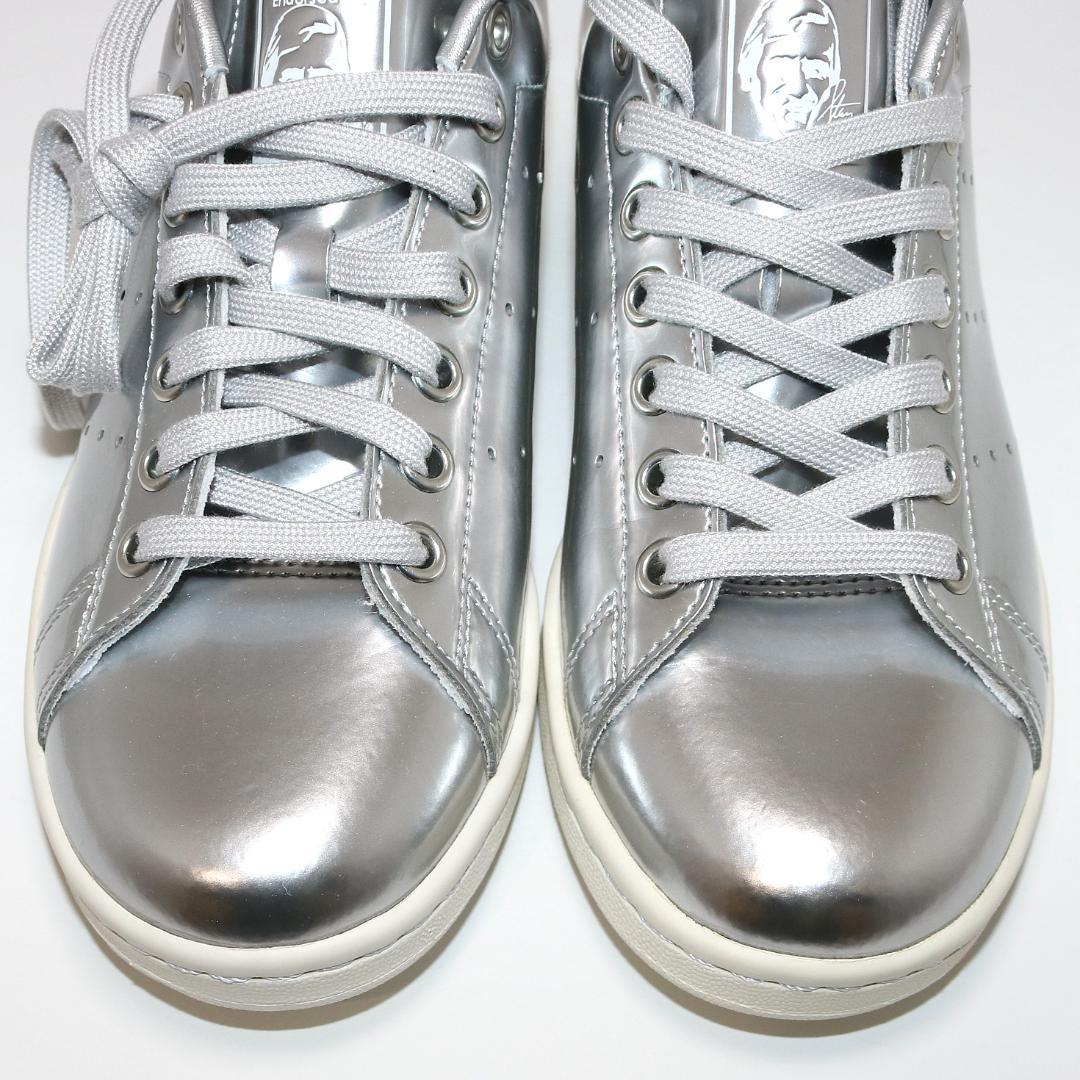 【極美品】アディダス スタンスミス シルバー スニーカー FV4300