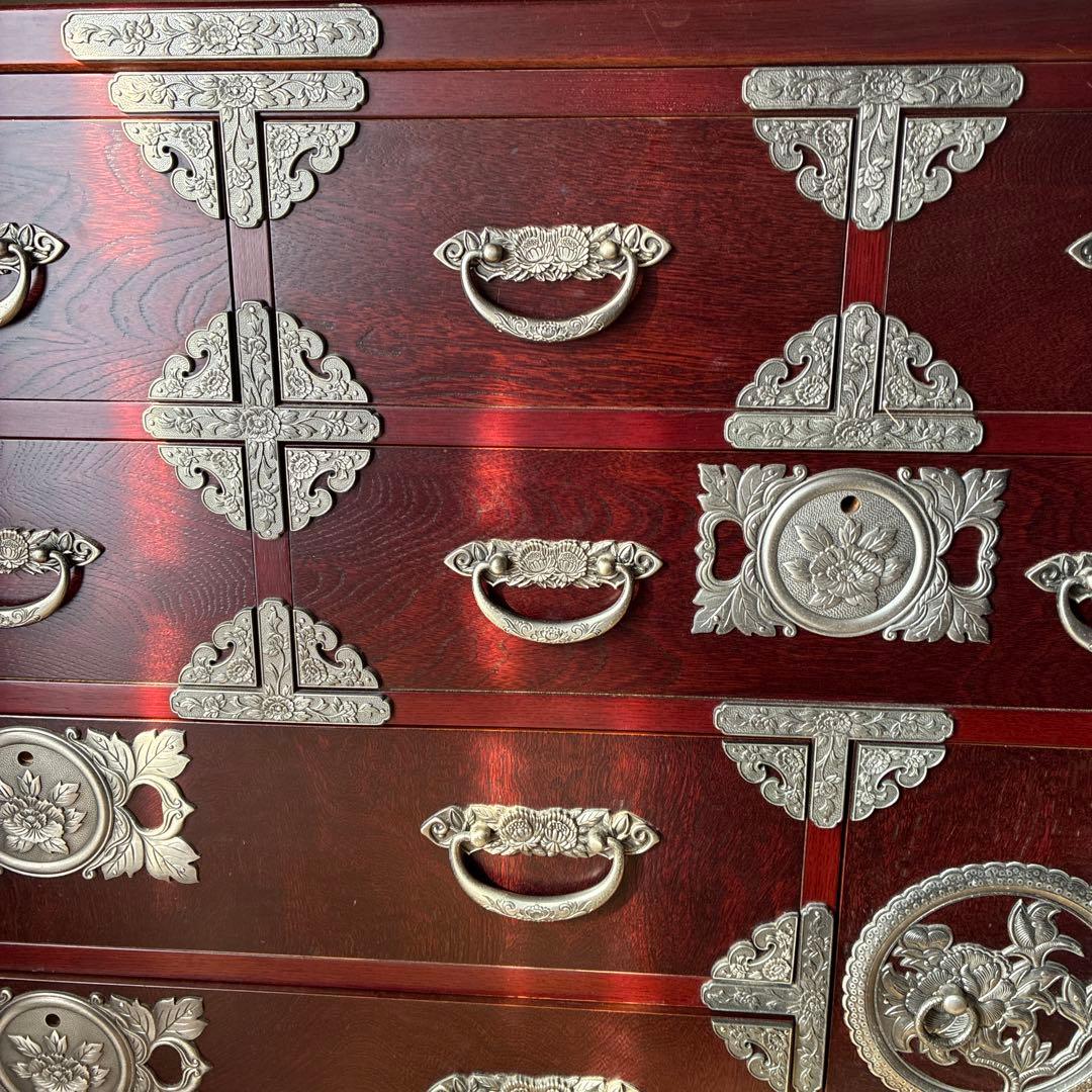 和風赤茶色木製箪笥　鍵付