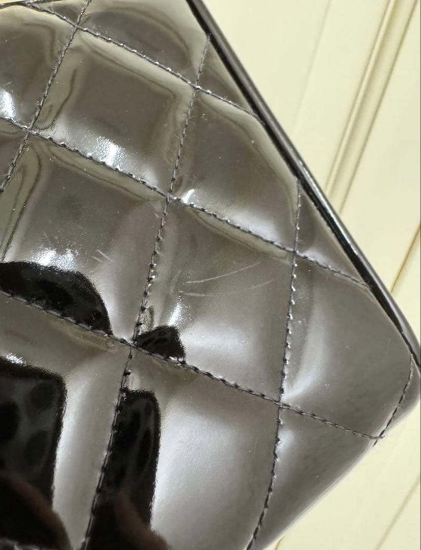 ヴィンテージ　CHANEL パーティーバッグ　エナメル　ブラック