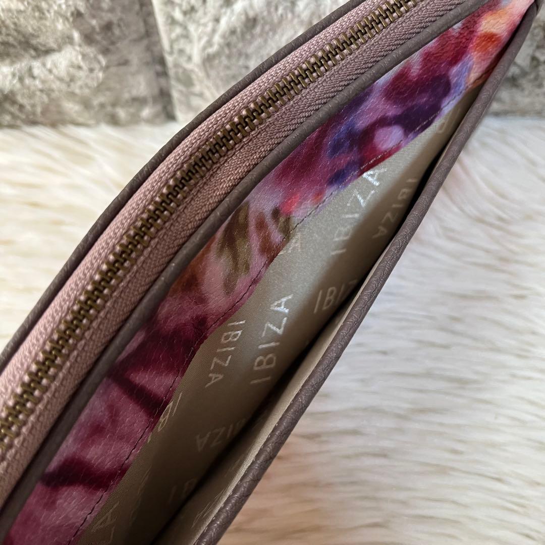 【新品未使用】イビサ　花柄　L字ファスナー　スリムウォレット　長財布