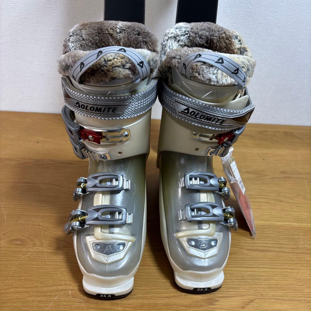 未使用　新品　レディーススキーセット　Volkl 156cm　24-24.5cm