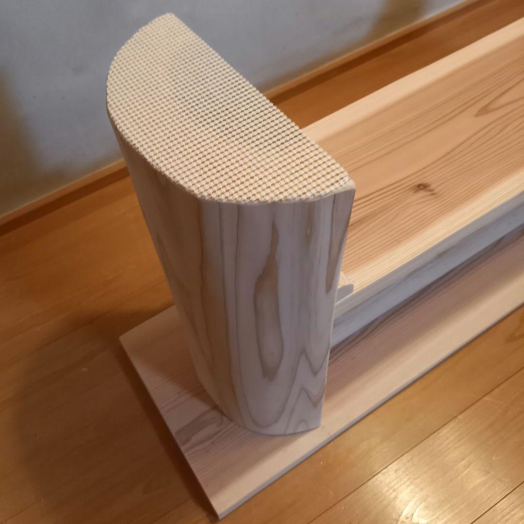 国産杉　無垢一枚板&丸太半割りログ脚　特注品脚高さ違い