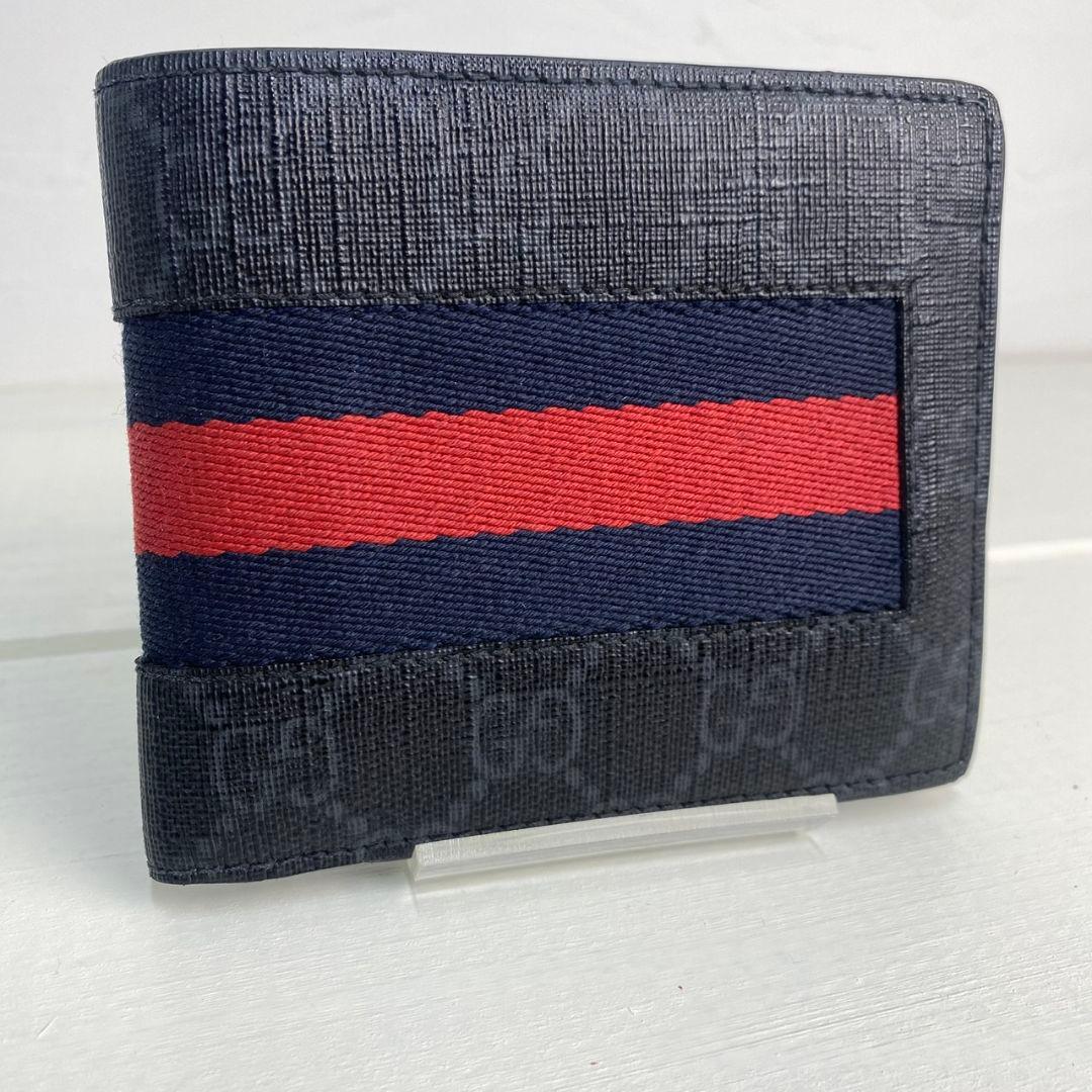 美品✨️GUCCI 二つ折り財布 GGスプリーム シェリーライン ホック