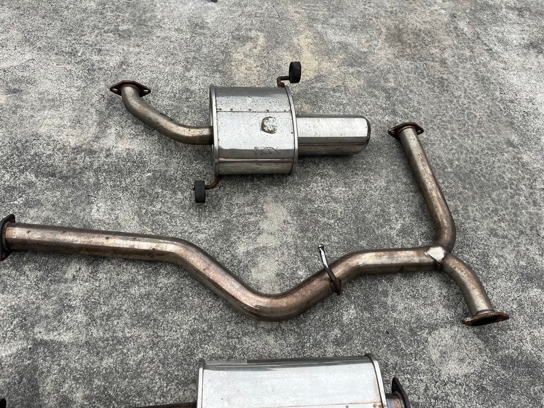 レガシィ　BP5 トミーカイラ　マフラー