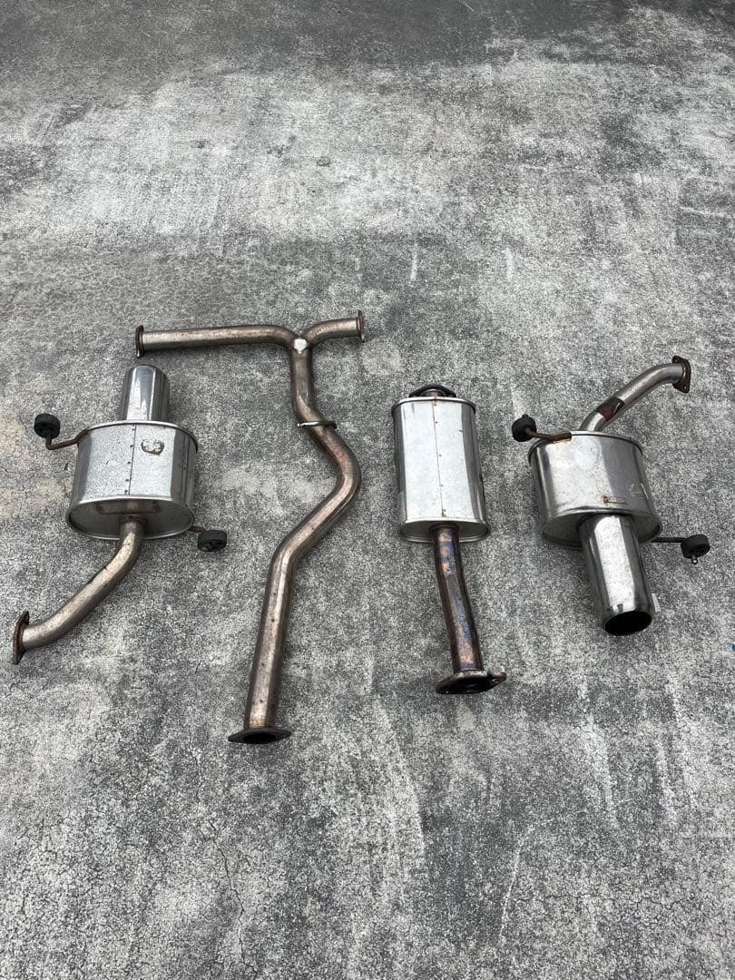 レガシィ　BP5 トミーカイラ　マフラー