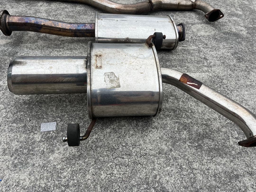 レガシィ　BP5 トミーカイラ　マフラー