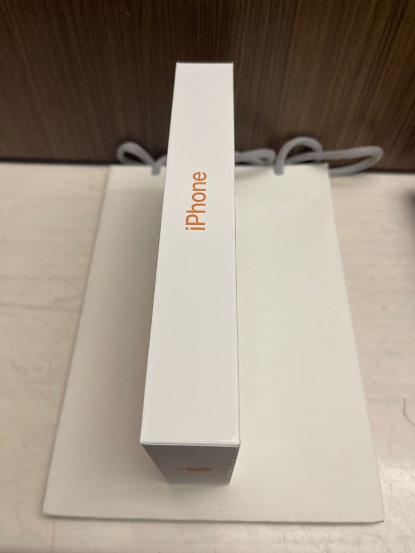 【新品未開封品】iPhone17 Pro Max 256GB コズミックオレンジ