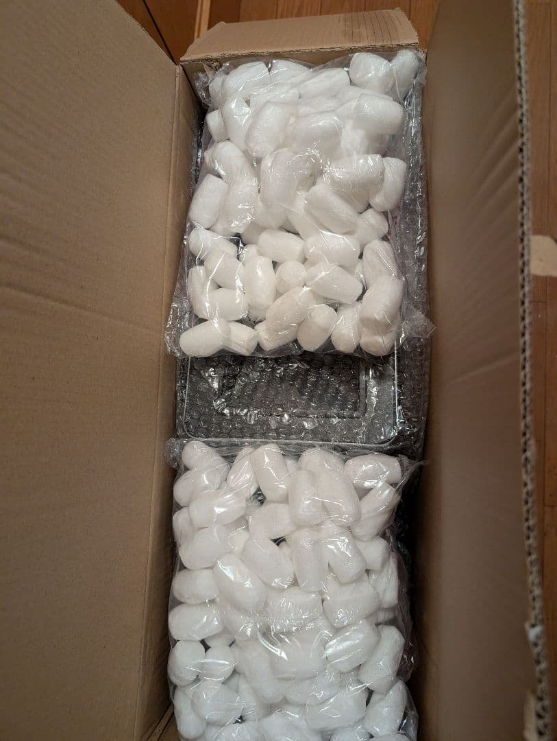 フリード　コンソールボックス