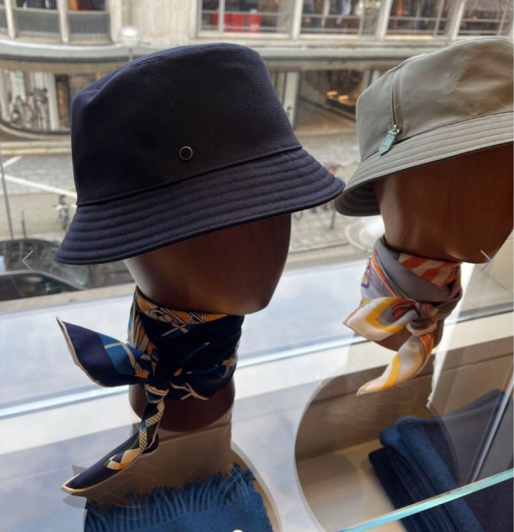 HERMES 新品タグ付き　保護シール有 紺　バケットハット　帽子　ハット