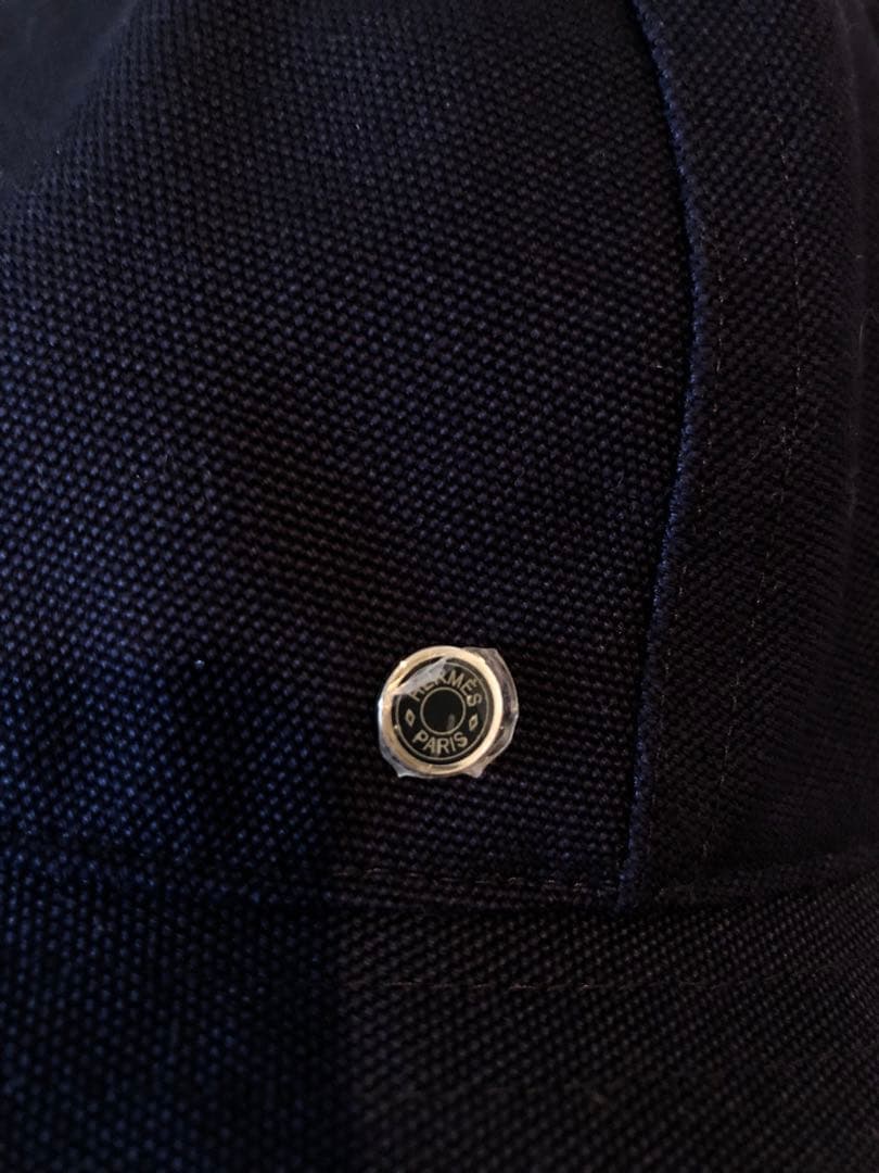 HERMES 新品タグ付き　保護シール有 紺　バケットハット　帽子　ハット