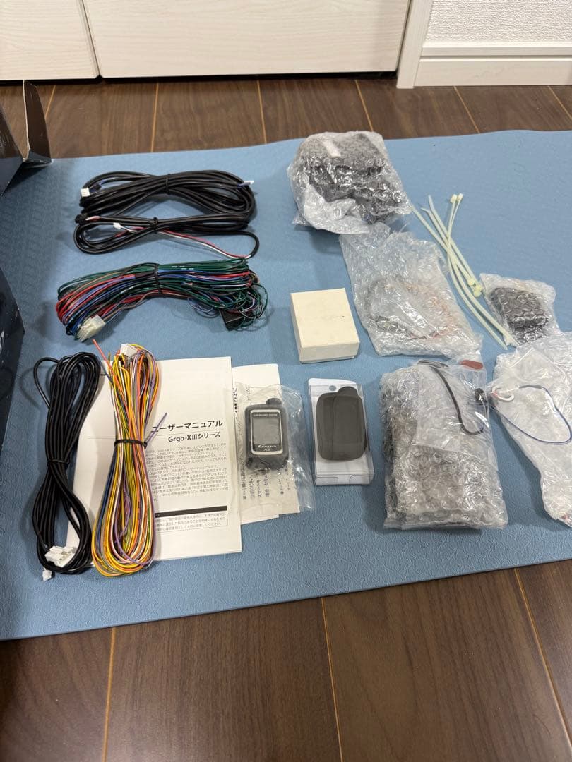 V*5様 Yupiteru Grgo Xlllカーセキュリティシステム