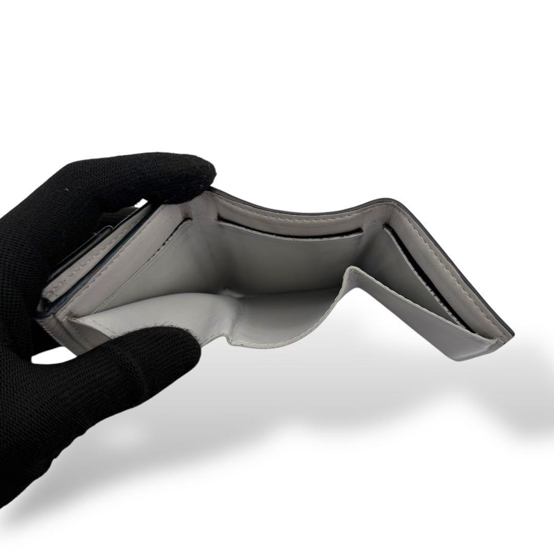 ルイヴィトン ディスカバリーコンパクトウォレット タイガラマ 三つ折り財布