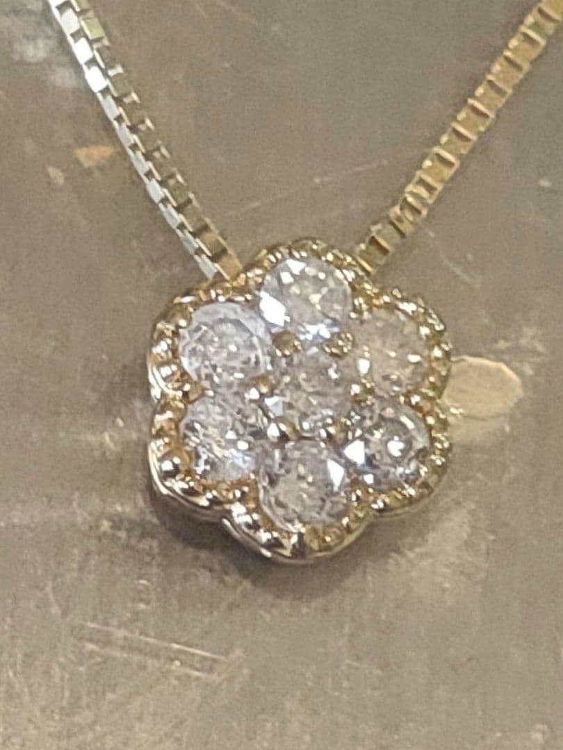k18 ダイヤモンドペンダントトップ フラワー 0、16ct