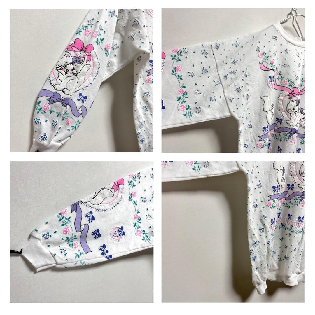 USAvintageアメリカ古着 発泡プリント猫ちゃんハートデザインスウェット