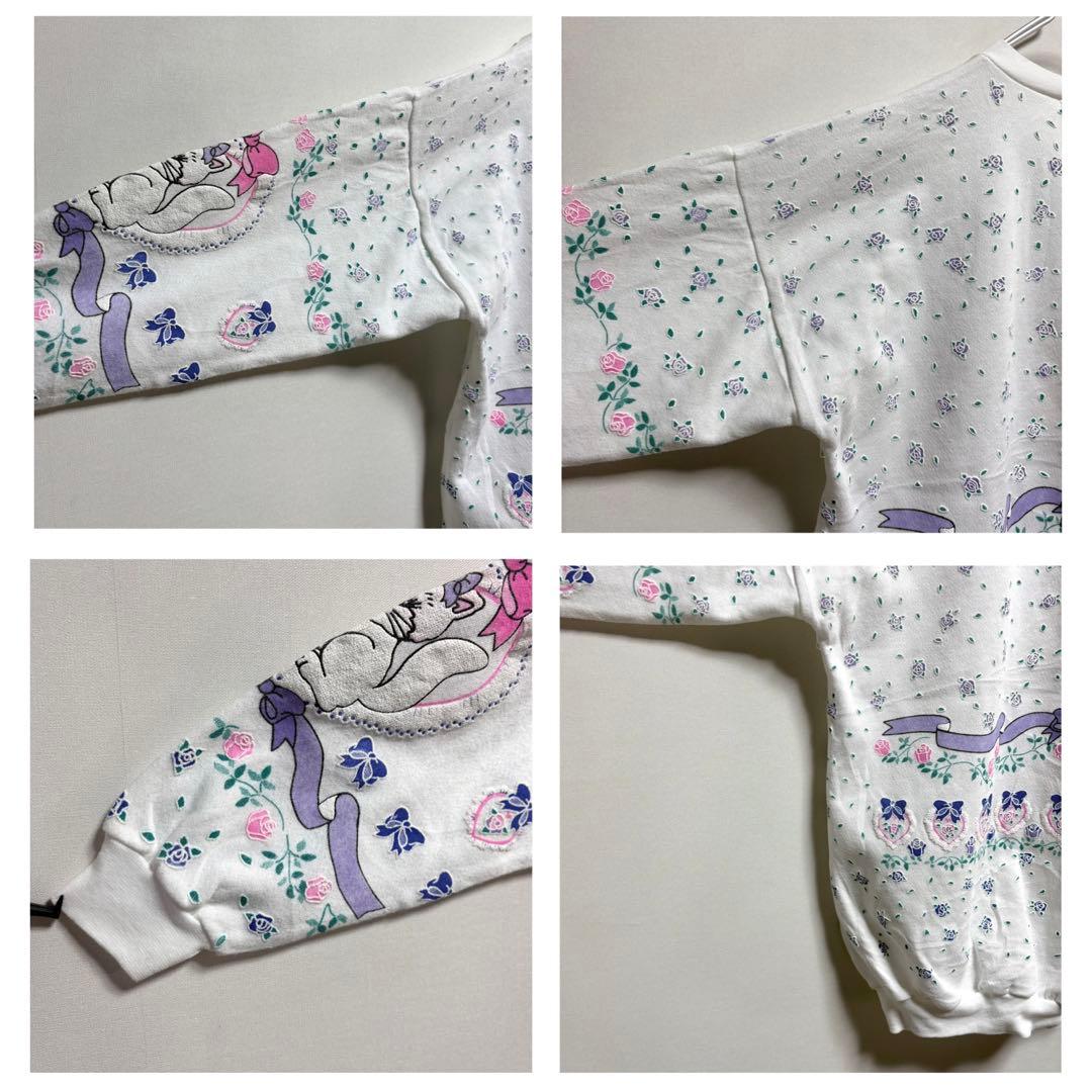 USAvintageアメリカ古着 発泡プリント猫ちゃんハートデザインスウェット