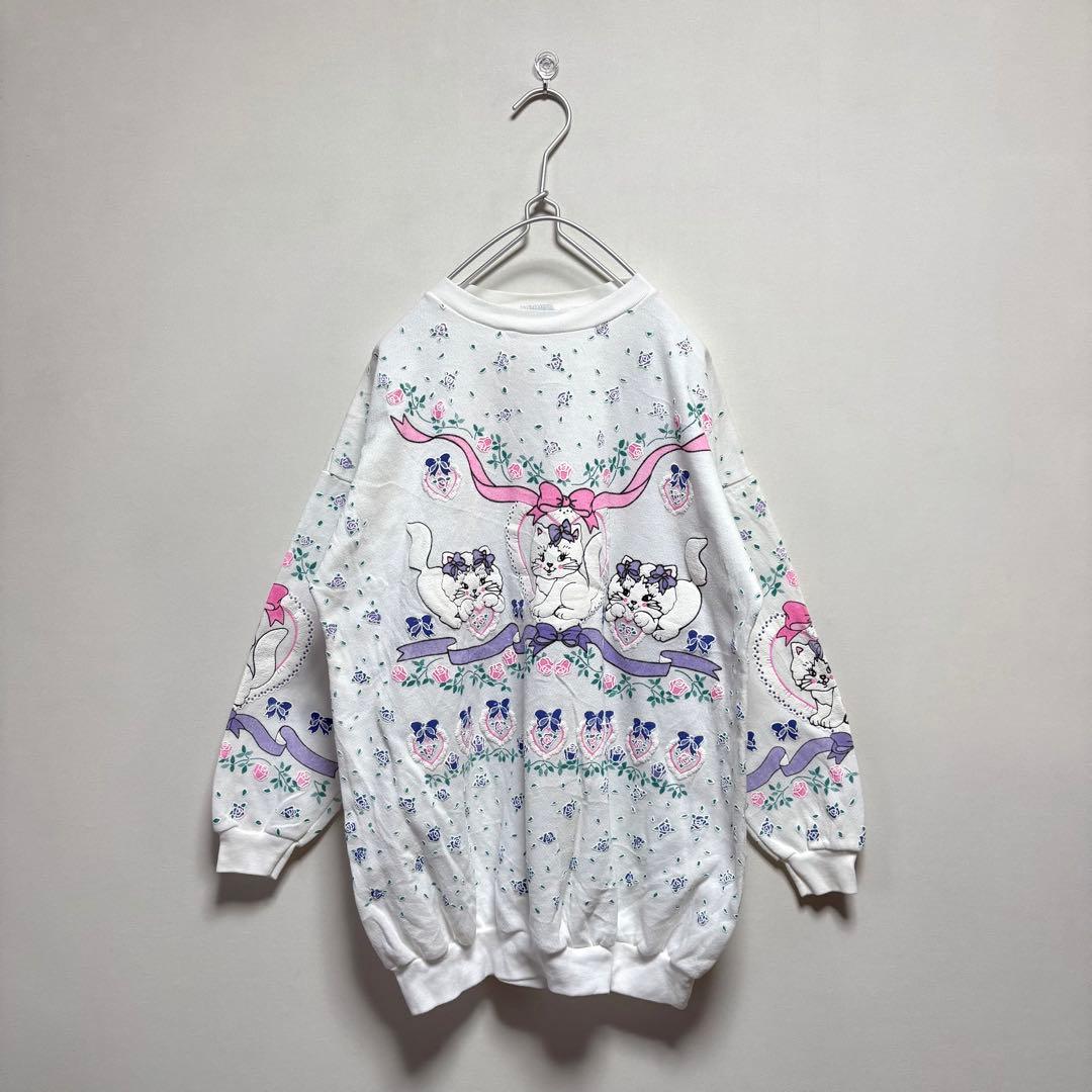 USAvintageアメリカ古着 発泡プリント猫ちゃんハートデザインスウェット