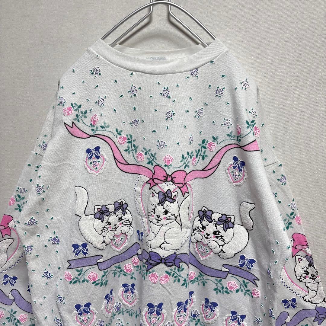 USAvintageアメリカ古着 発泡プリント猫ちゃんハートデザインスウェット