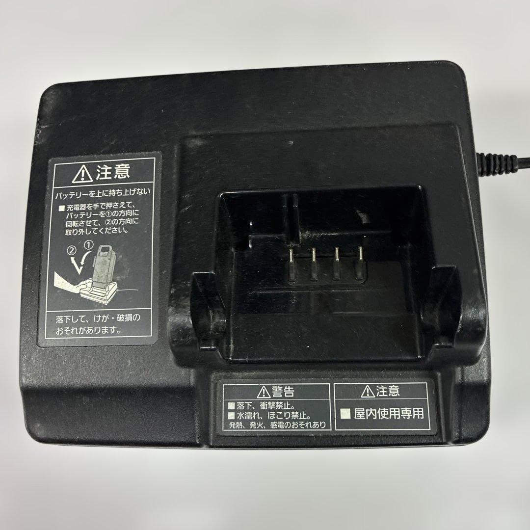 Panasonic 電動アシスト自転車　充電器