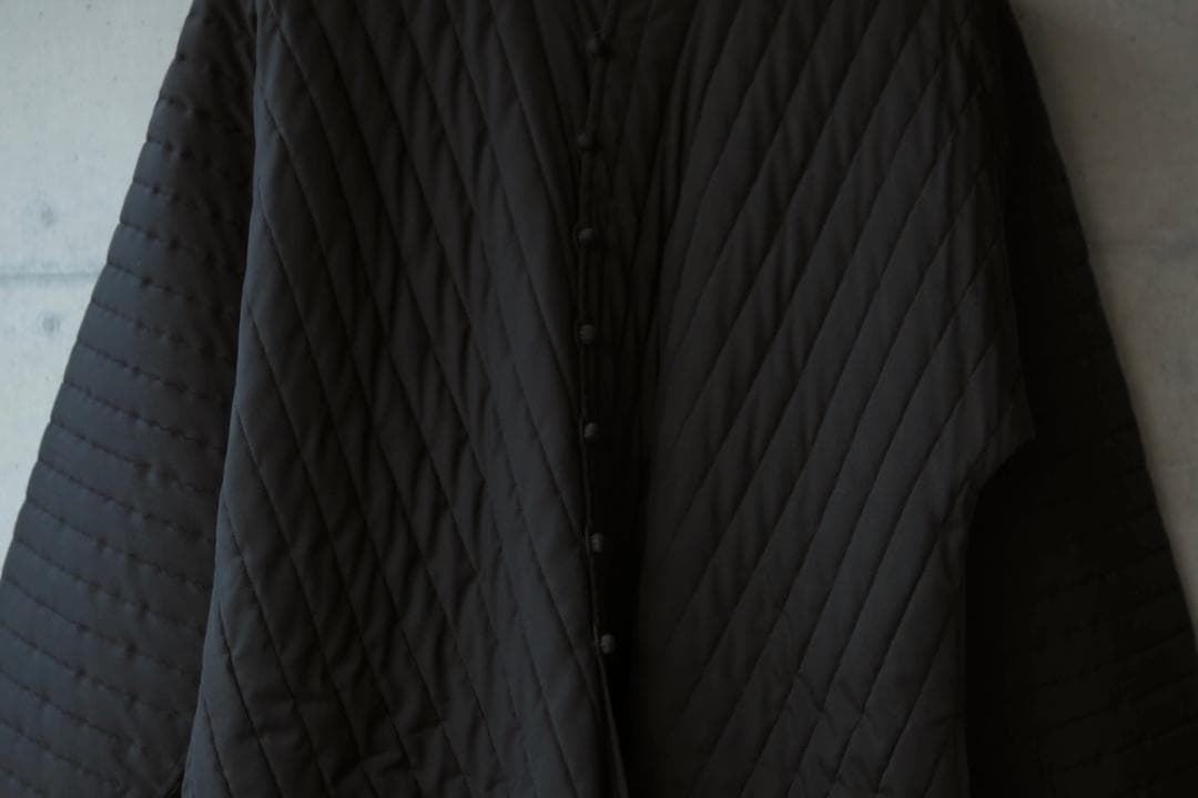 jugen lehl ウールシルクのキルティングコート　黒　美品　ヨーガンレール