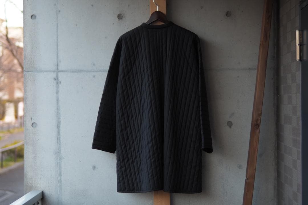 jugen lehl ウールシルクのキルティングコート　黒　美品　ヨーガンレール