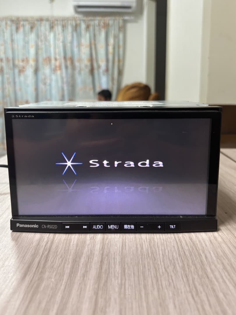 カーナビ CN-RS02D