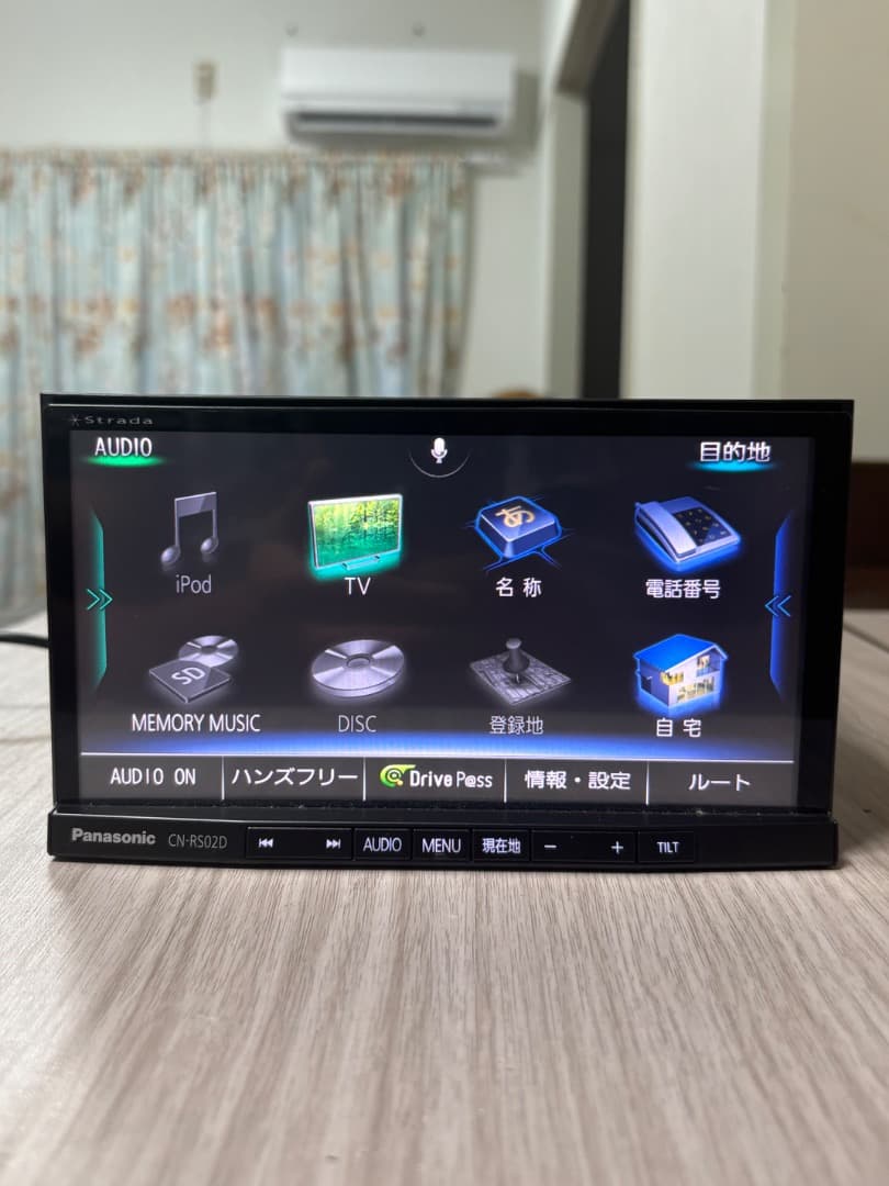 カーナビ CN-RS02D