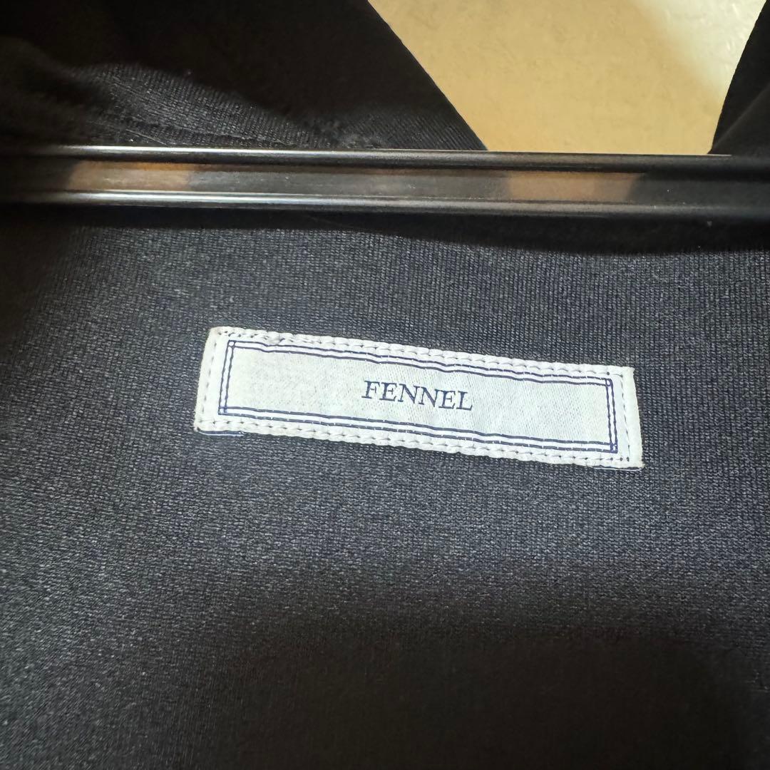 新品未使用フェンネル ポンチョコート ケープ フレア ドレープ フード黒