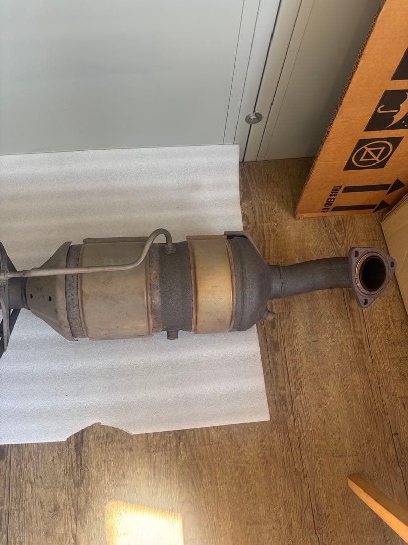 ハイエース触媒マフラー