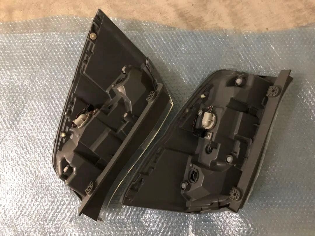 【RKステップワゴン】社外LEDクリアテールランプ