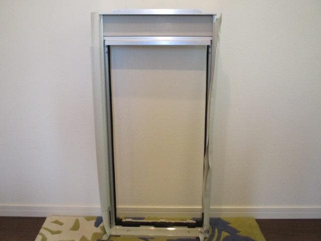 美品　トヨトミ　窓用エアコン　低騒音モデル　TIW-A1624 　2024年製