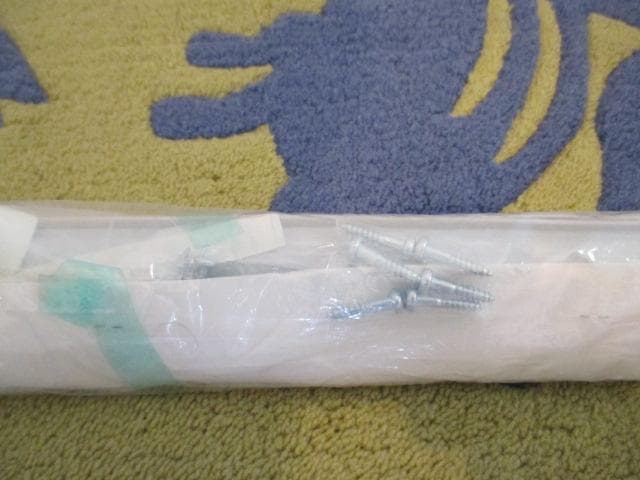 美品　トヨトミ　窓用エアコン　低騒音モデル　TIW-A1624 　2024年製